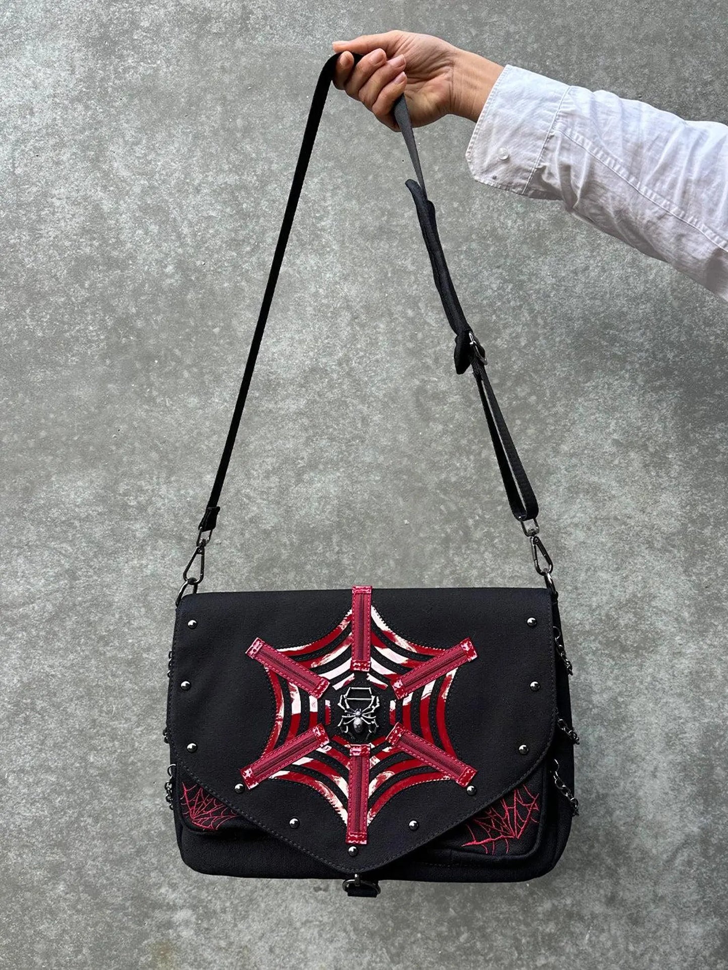 Demonia HB-662 Canvas Messenger Bag W/Spider Design